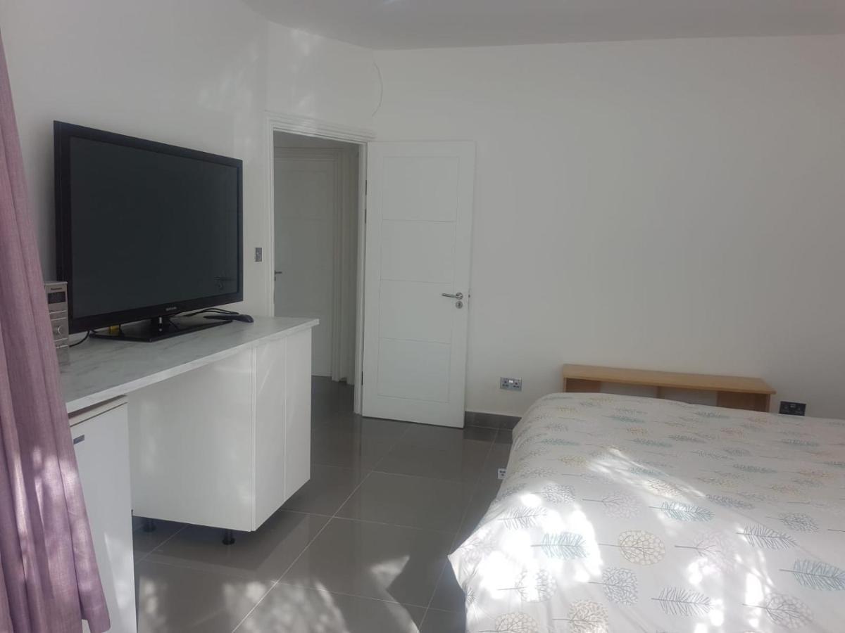 Stunning Double Room in Harrow London Eksteriør bilde